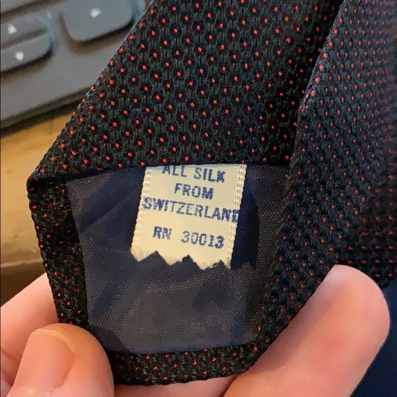 EUC Woolf Brothers Vintage Silk Tie - Picture 4 of 4